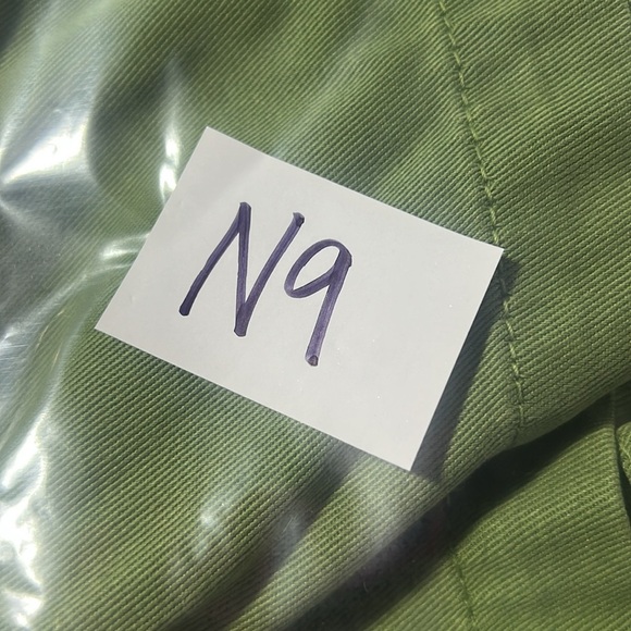 KUT green shorts size M - Picture 8 of 8